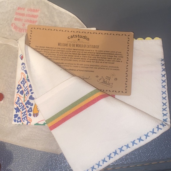 Catstudio Hill County Texas tea towel - Picture 2 of 3